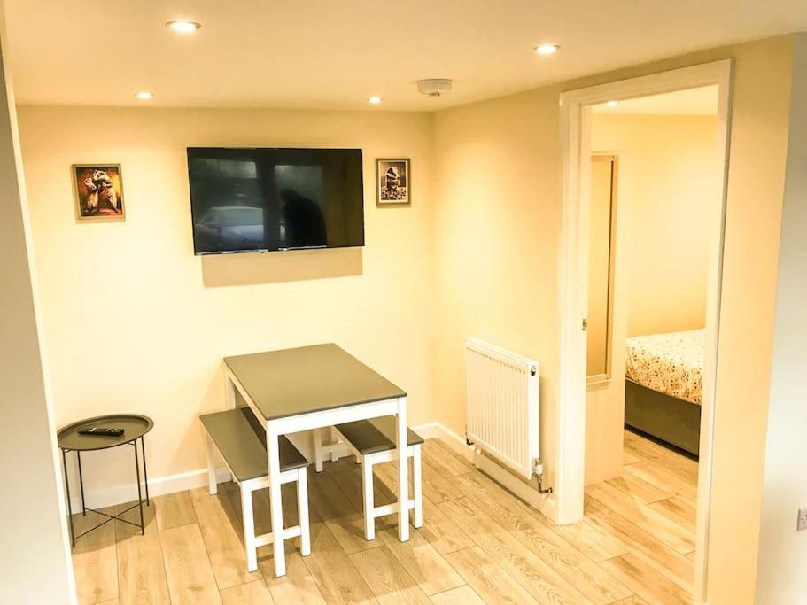 Badgers Sett 2 Bedroom Sleeps 4, The New Inn Viney Hill, Forest Of Dean Blakeney  ภายนอก รูปภาพ