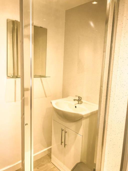 Badgers Sett 2 Bedroom Sleeps 4, The New Inn Viney Hill, Forest Of Dean Blakeney  ภายนอก รูปภาพ